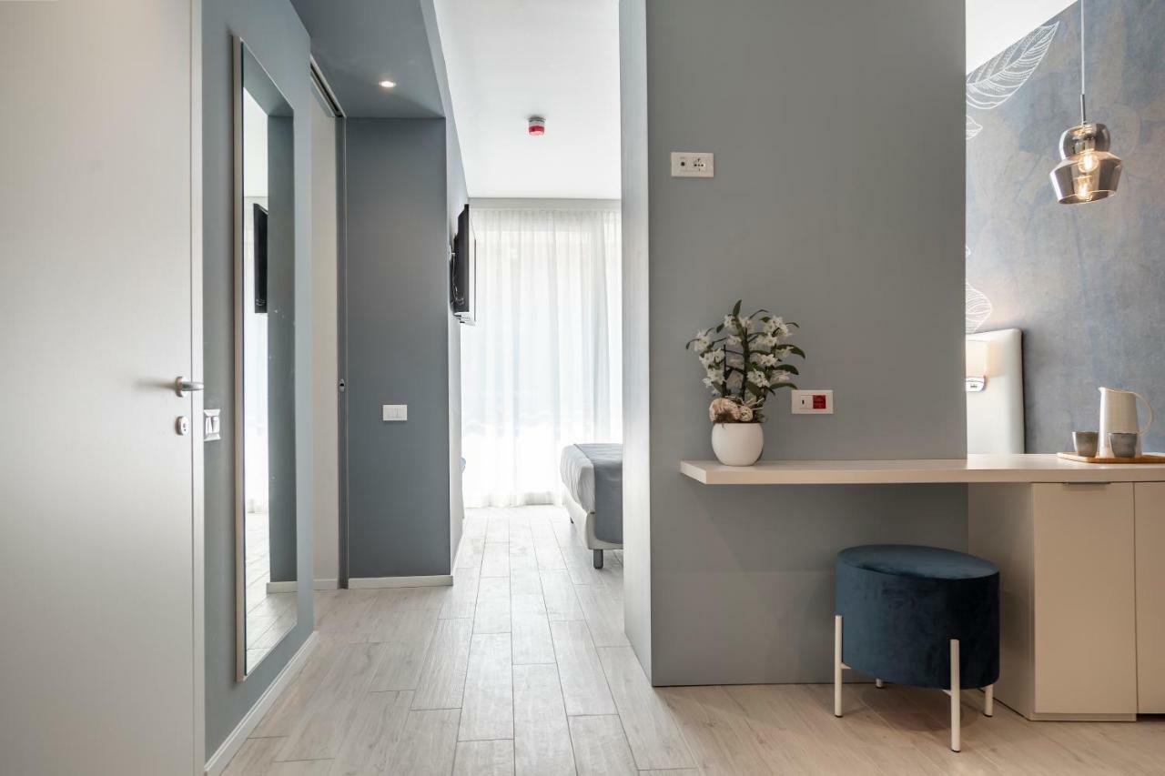 Hotel Amburgo Μπιμπιόνε Εξωτερικό φωτογραφία