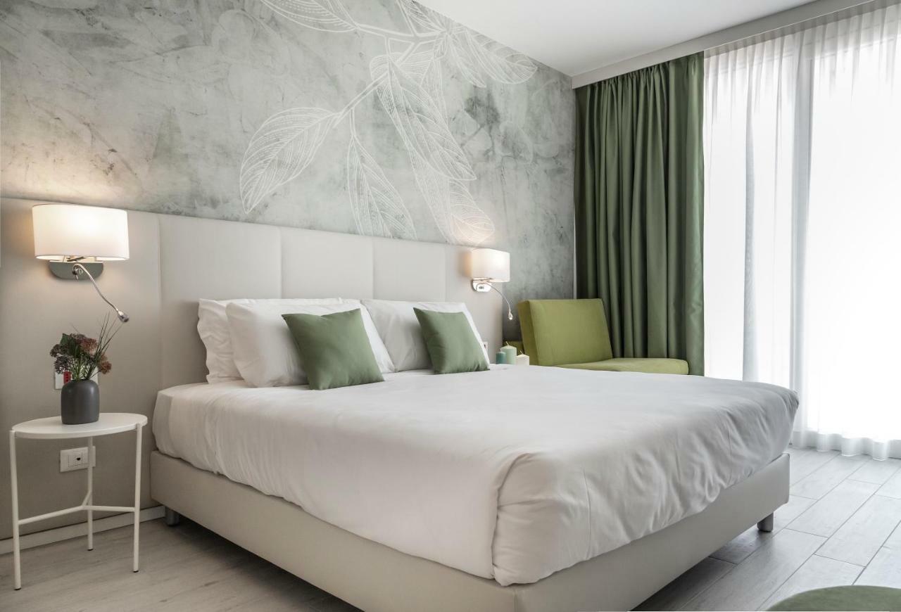 Hotel Amburgo Μπιμπιόνε Εξωτερικό φωτογραφία